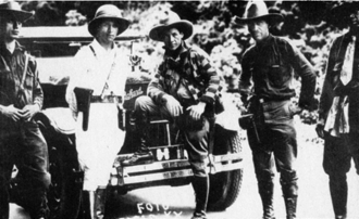 Augusto Sandino (au centre) – leader de la guérilla, assassiné en 1934 © commons.wikimedia.org