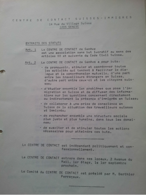 Le très solide et complet mémoire de master de Melissa Llorens “Sortir l’immigration de son ghetto: le Centre de Contact Suisses-Immigrés de Genève, relais des revendications immigrées, 1974- 1990” évoque les quinze premières années d’existence du CCSI. Ici, une copie des statuts du CCSI datant de 1974. Crédit photo : Melissa Llorens 