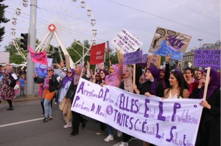 14 juin 2019 Foulards violets